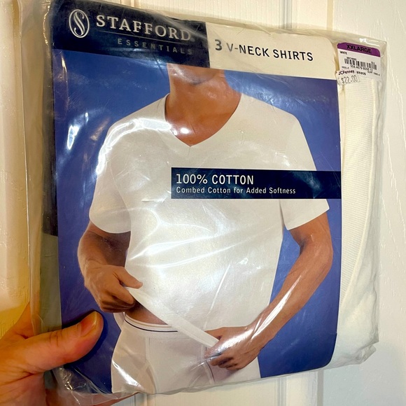 Stafford V-neck shirts brand new in package sz XXL - Picture 1 of 9